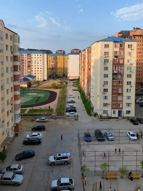 Каспийск: Жилое Помещение Трёхкомнатная Квартира Посуточно