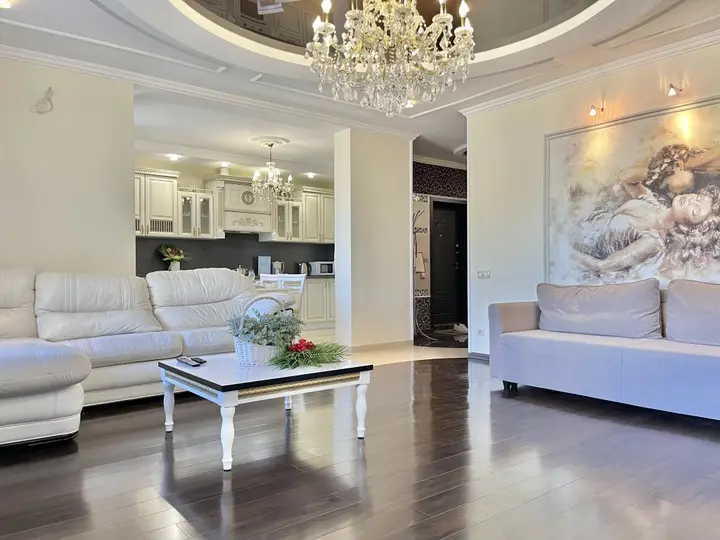 Казань: Апартаменты UTrip Troya