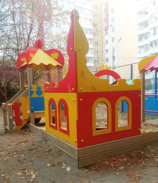 Красноярск: Комфортные апартаменты возле ТРЦ Планета