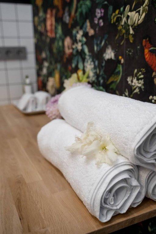 Орск: Апартаменты Уютные Апартаменты Botanica г Орск