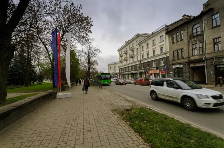 Псков: Апартаменты в доме купца Сафьянщикова