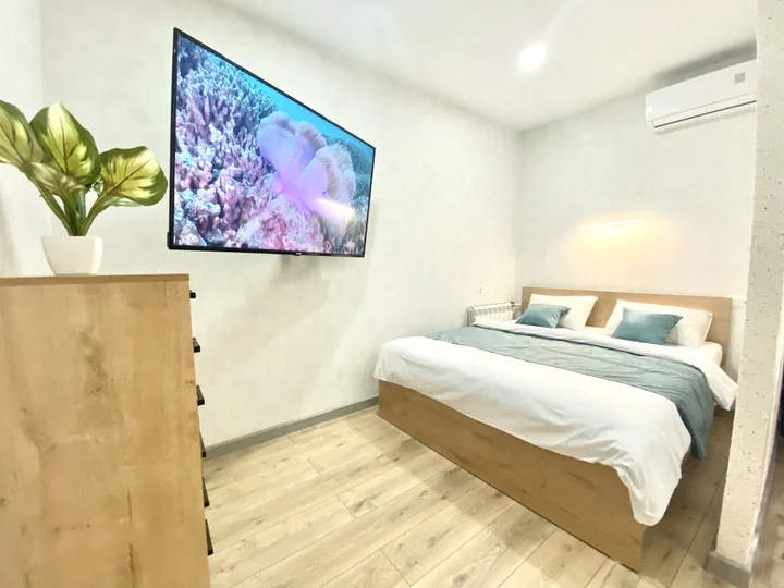Бердск: Апартаменты в Изумрудном городке RestApart54