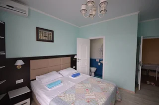 Геленджик: V Tsentre Gelendzhika Guest House