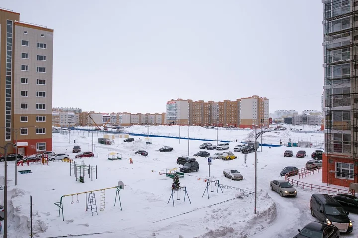 Новый Уренгой: Апартаменты в Тундровом 5