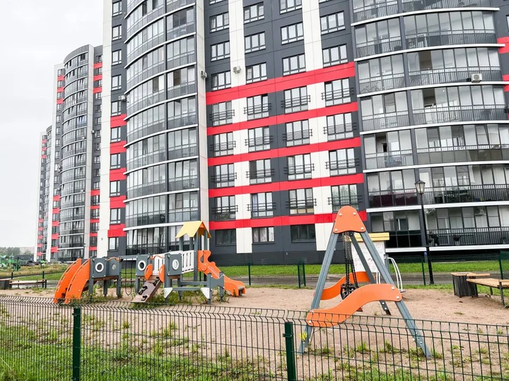 Великий Новгород: Апартаменты В ЖК Алые паруса