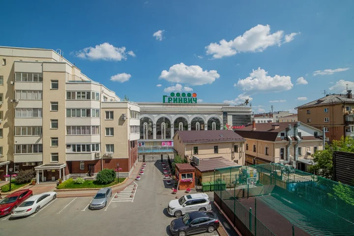 Екатеринбург: Апартаменты Вайнера 60