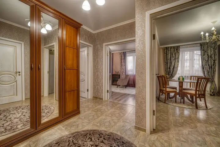 Светлогорск: Апартаменты Венеция - Три Сестры