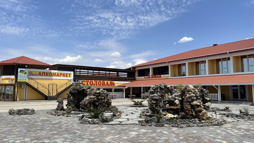 Прибрежное (Сакский район): Вилла Маракуйя