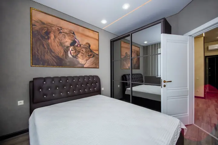 Белгород: Апартаменты ViP Apart 4