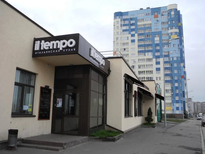 Нижний Новгород: Апартаменты Волжская Набережная 23