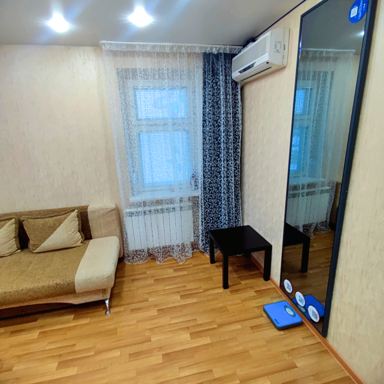 Квартира для Семьи и для Командированных Гостей — фото 3