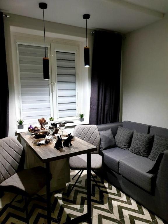 Курск: Квартира Lux-Apartments на Дериглазова 43А
