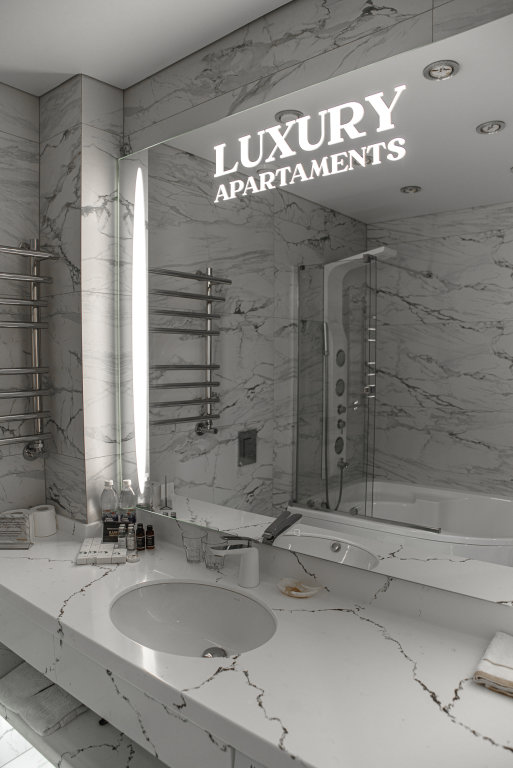 Бийск: Квартира Luxury Апартаменты