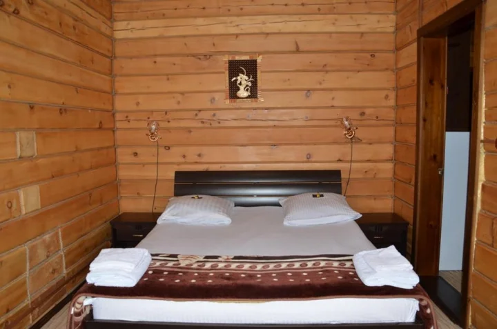 Горно-Алтайск: Zolotye peski