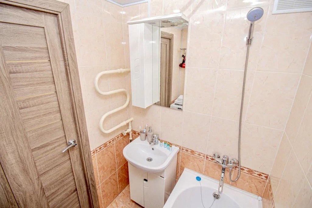 Новый Уренгой: Apartment Four Seasons md. Mirny 2/1