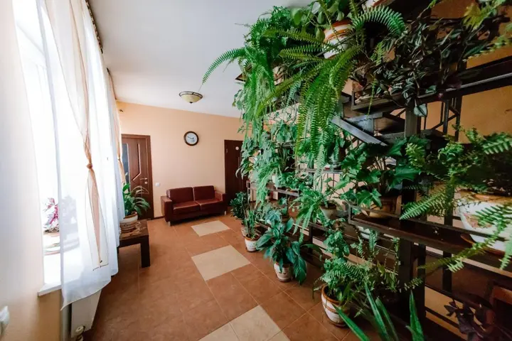 Астрахань: Гостевой дом B&B