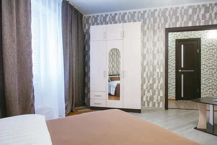 Пять Звёзд в микрорайоне Дружба 4/1 — фото 1