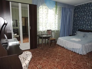 Губкинский: Гостиничный Комплекс Север