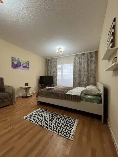 Новый Уренгой: Apartments Live Here, district. Optimistov, 4/2