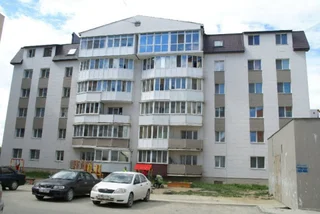 Южно-Сахалинск: Квартира Рента 65 на Есенина 12