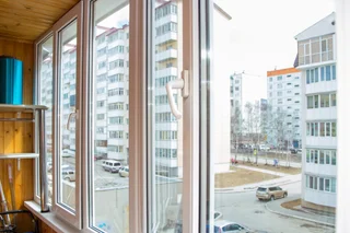 Южно-Сахалинск: Квартира Рента 65 на Есенина 12