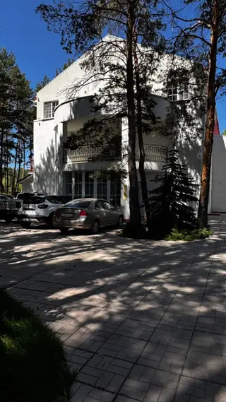 Новоабзаково: Гостевой Дом Усадьба Еловое