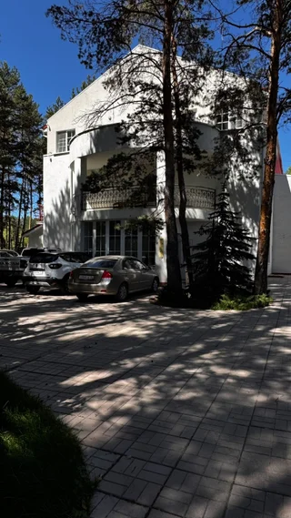 Новоабзаково: Гостевой Дом Усадьба Еловое