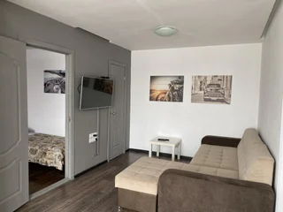 Ижевск: 4 Ugla on Likhvintsev apartment