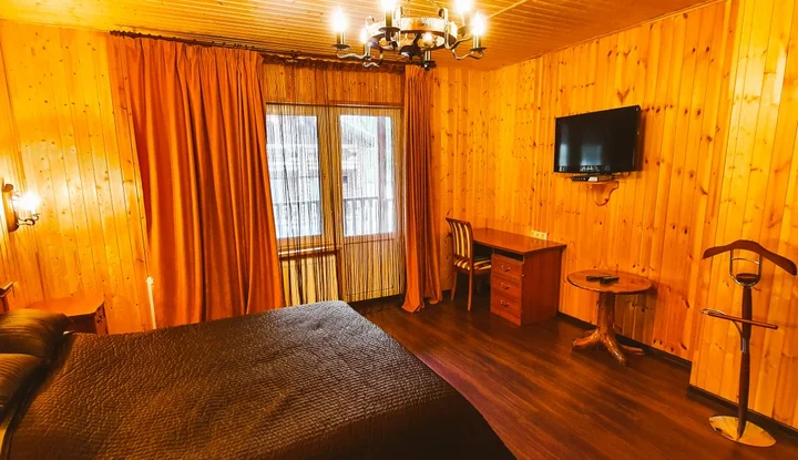 Брейтово: База Отдыха Family House
