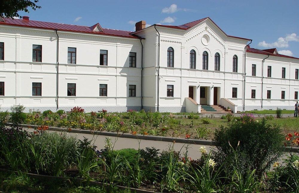 Troitse-Sergiev Varnitskiy monastery - Hostel — фото 6
