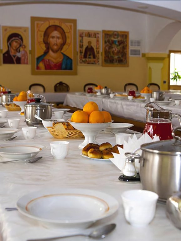 Troitse-Sergiev Varnitskiy monastery - Hostel — фото 4