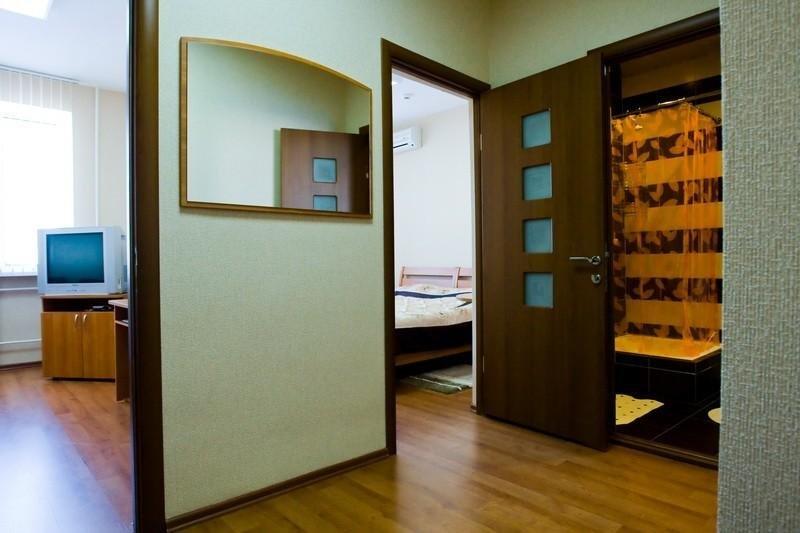 Сятракасы: Motel M7