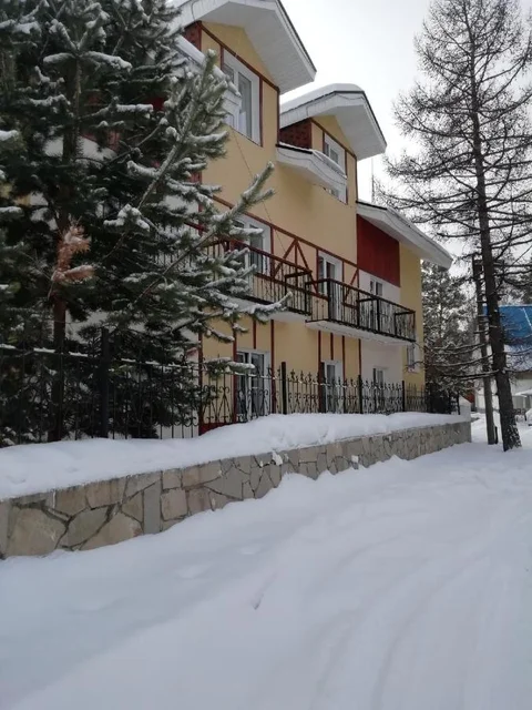 Новоабзаково: Отель Эдельвейс