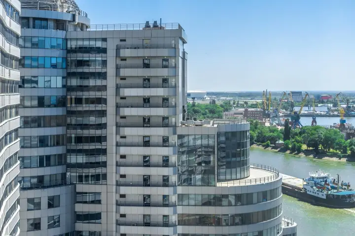 Белый Ангел на улице Береговая 6 — фото 1