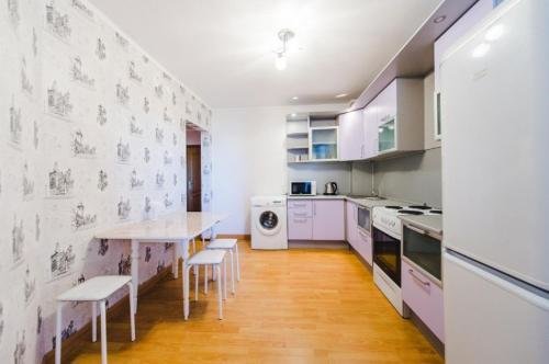 Чита: Dekabrist apartment at Babushkina 32b