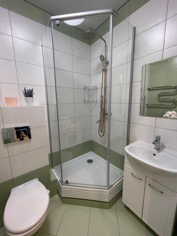 Кемерово: Home Hotel (Хоум Отель) на Притомском 7 корпус 5