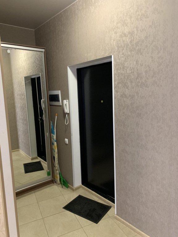 Кемерово: Home Hotel (Хоум Отель) на Притомском 7 корпус 5