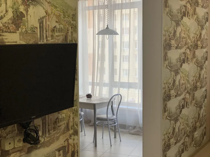 Кемерово: Home Hotel (Хоум Отель) на Притомском 7 корпус 5