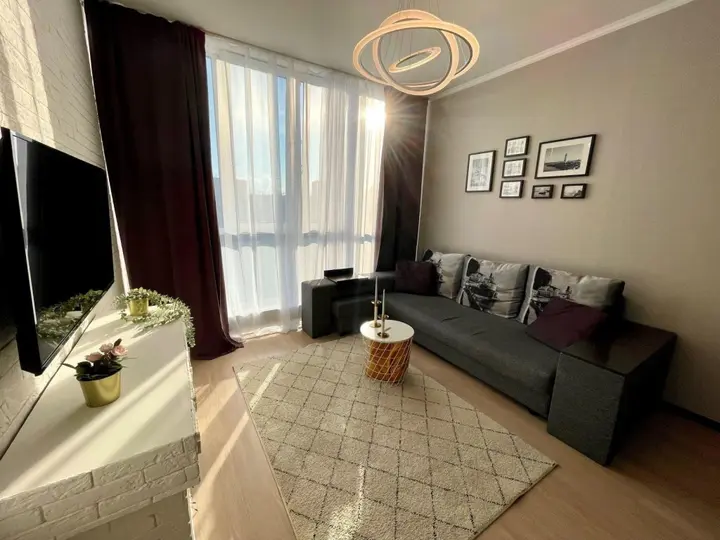 Кемерово: Home Hotel (Хоум Отель) на Комсомольском