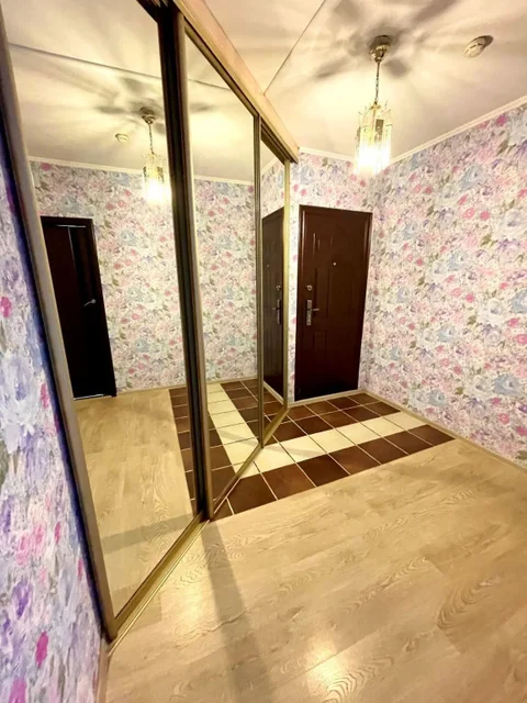 Кемерово: Home Hotel (Хоум Отель) на Шахтеров 121