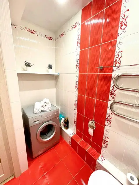 Home Hotel (Хоум Отель) на Сибиряков-Гвардейцев — фото 2