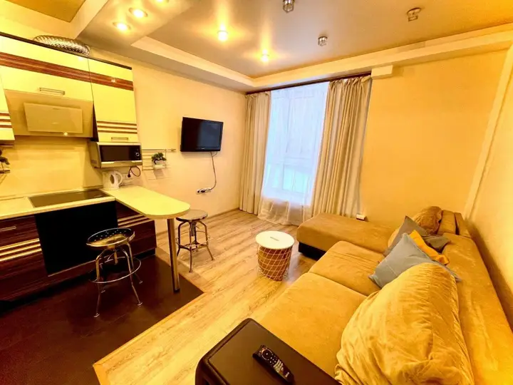 Home Hotel (Хоум Отель) на Сибиряков-Гвардейцев — фото 3