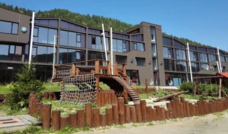 Листвянка: Baikal Hill Residence