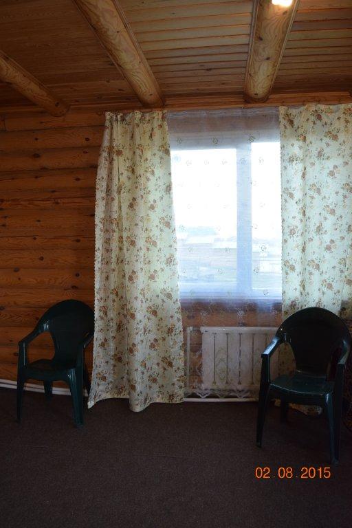Большое Голоустное: База Отдыха Байкальская Усадьба