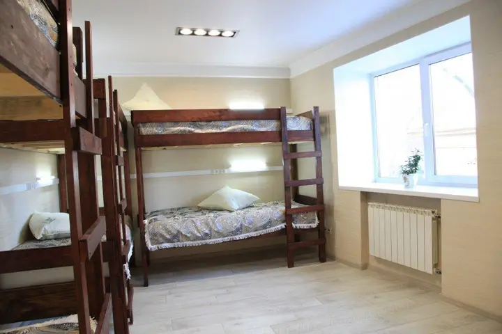 Иркутск: East-West Hostel