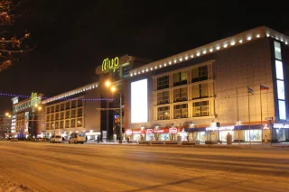 Уфа: Apartment Komsomolskaya 27