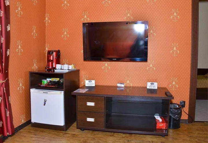 Углегорск: Космос