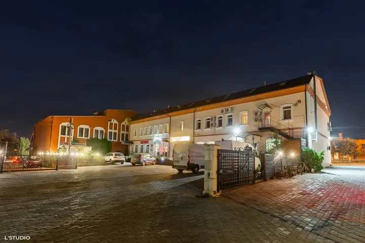 Покров: Отель Корнилов