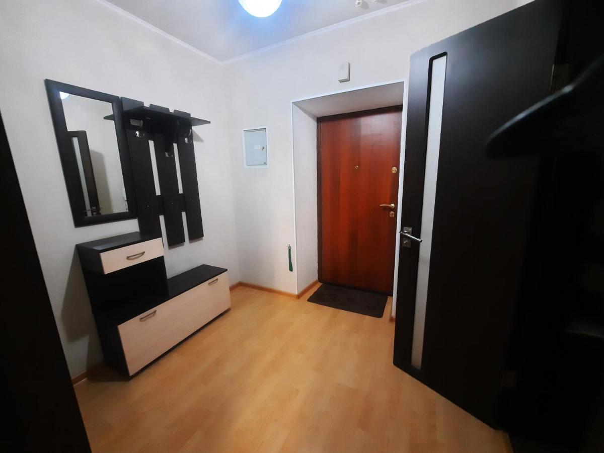 Уфа: Apartment Mingazheva 140