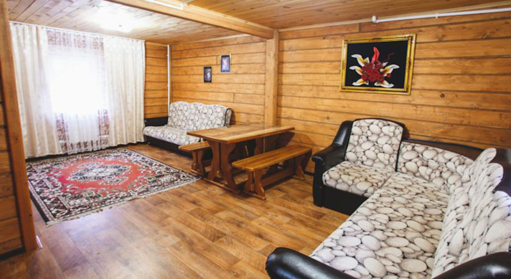 Известковый: Cottage Arjan And Gostevoy